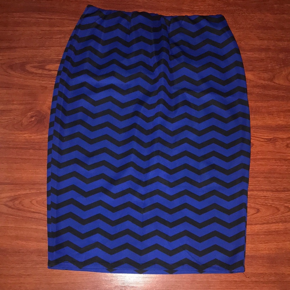 Chevron Pencil skirt